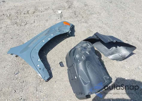 2018 Jeep Renegade Latitude 4X4 z USA, uszkodzony, nr VIN ZACCJBBB0JPG99713